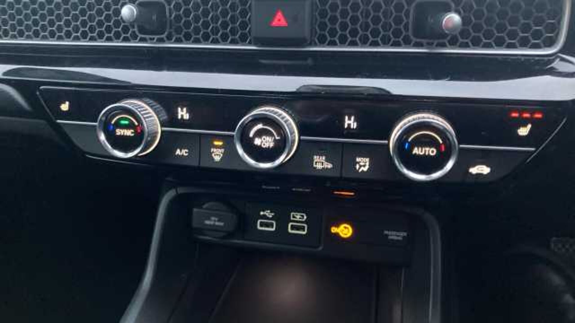 Honda Civic 2.0 eHEV Elegance 5dr CVT Hybrid Hatchback 