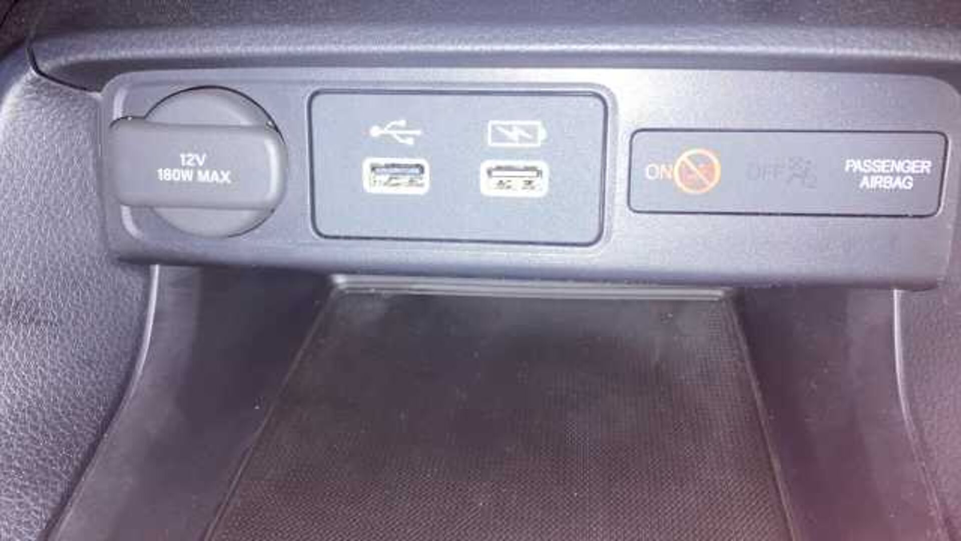 Honda Civic 2.0 eHEV Elegance 5dr CVT Hybrid Hatchback 