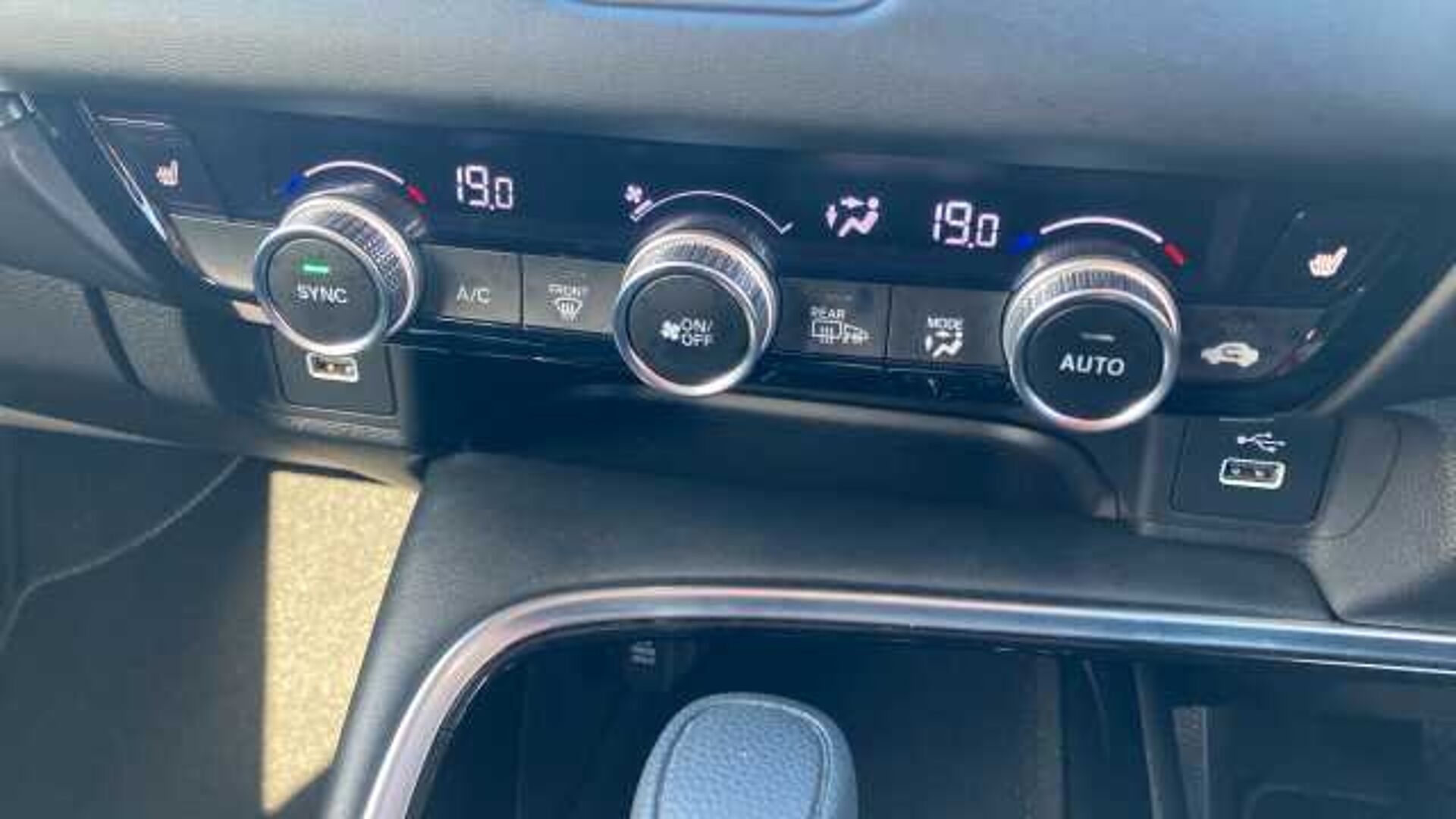 Honda HR-V 1.5 eHEV Advance 5dr CVT Hybrid Hatchback 