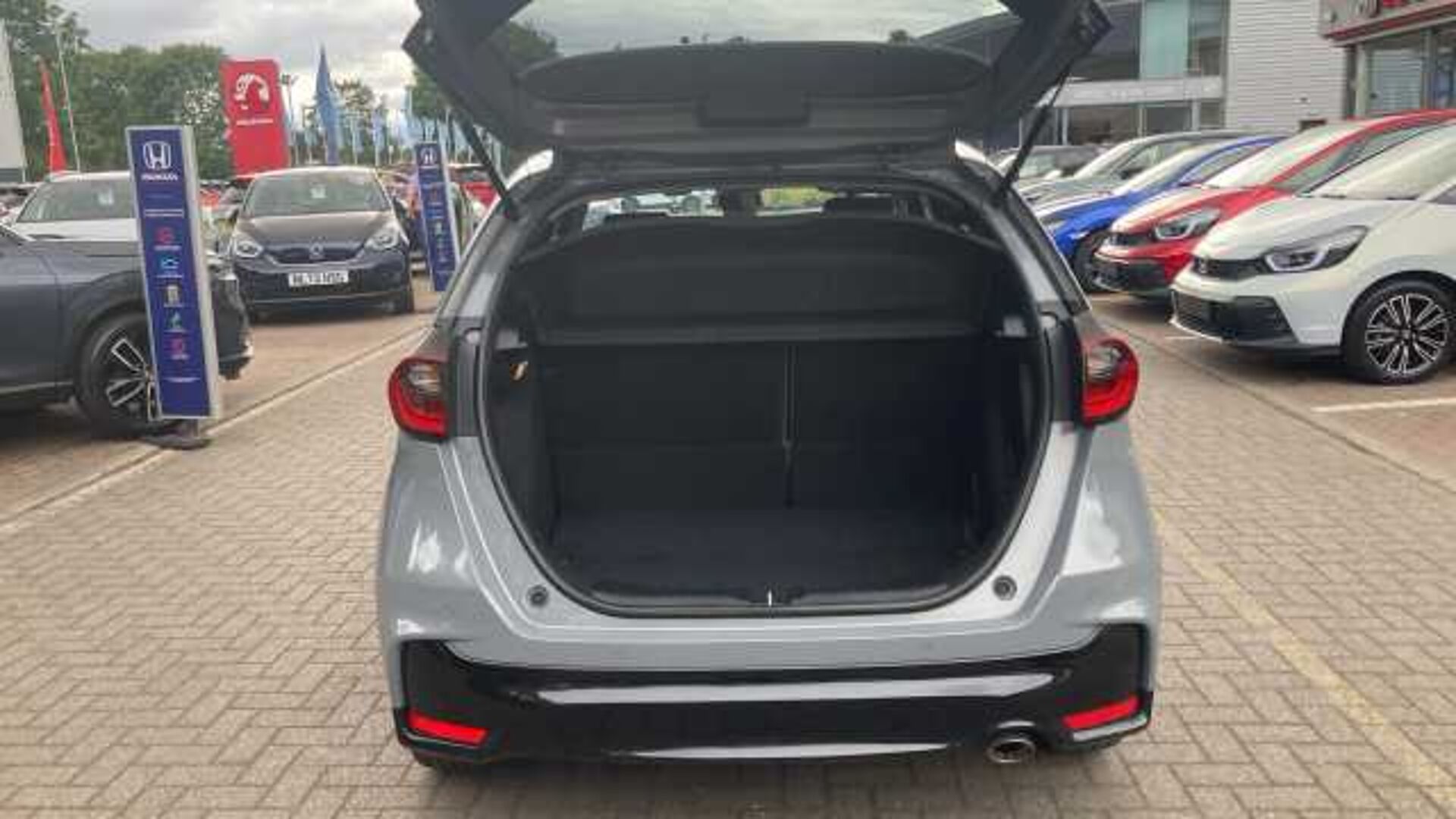 Honda Jazz 1.5 i-MMD Hybrid Advance Sport 5dr eCVT Hybrid Hatchback 