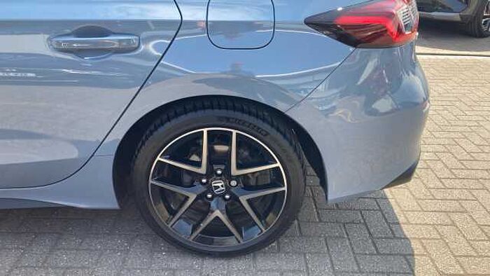 Honda Civic 2.0 eHEV Advance 5dr CVT Hybrid Hatchback 