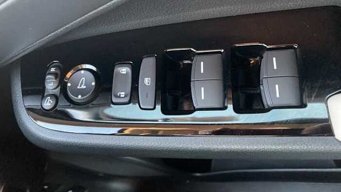 Honda HR-V 1.5 eHEV Advance Style 5dr CVT Hybrid Hatchback 