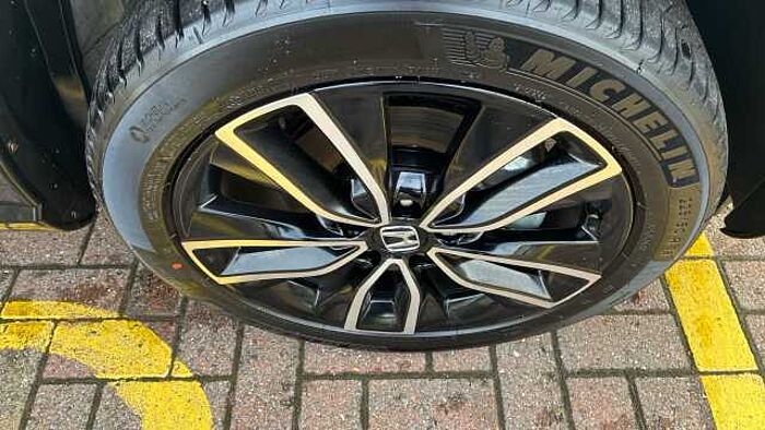 Honda HR-V 1.5 eHEV Advance 5dr CVT Hybrid Hatchback 