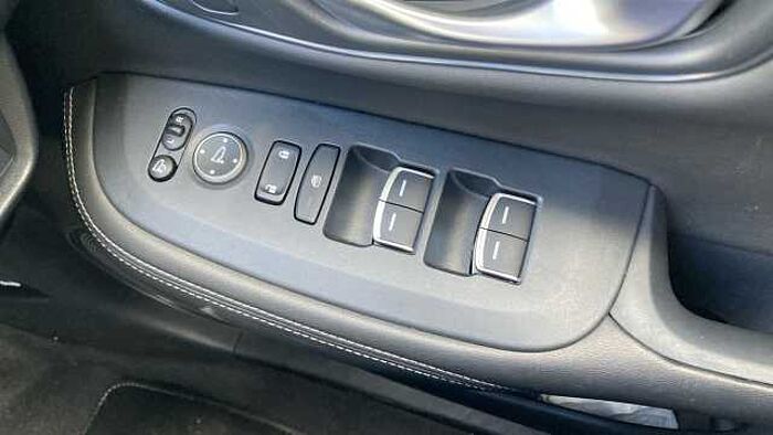 Honda ZR-V 2.0 eHEV Advance 5dr CVT Hybrid Estate 