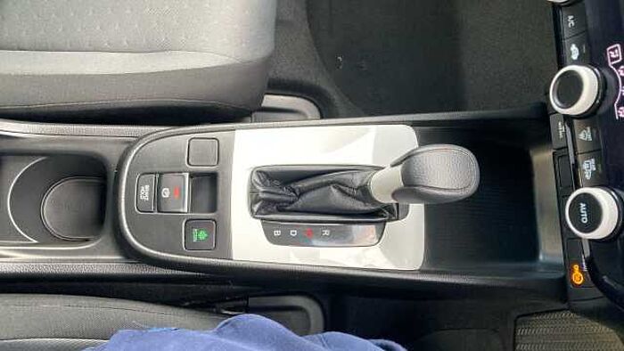 Honda Jazz 1.5 i-MMD Hybrid SE 5dr eCVT Hybrid Hatchback 