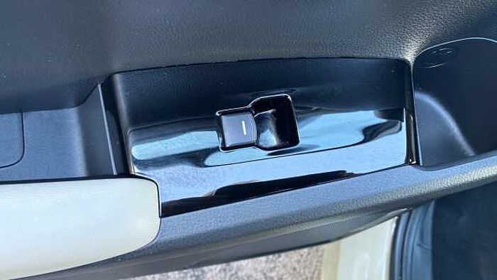 Honda HR-V 1.5 eHEV Advance Style 5dr CVT Hybrid Hatchback 