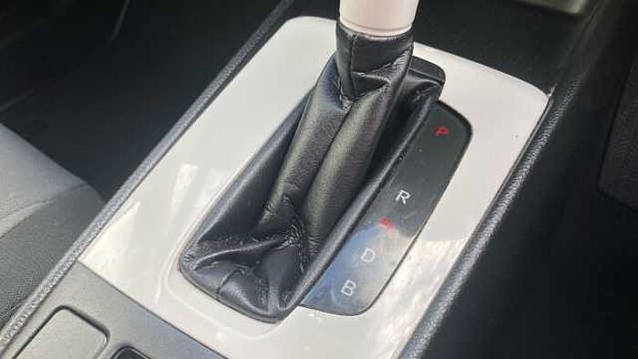 Honda Jazz 1.5 i-MMD Hybrid SE 5dr eCVT Hybrid Hatchback 