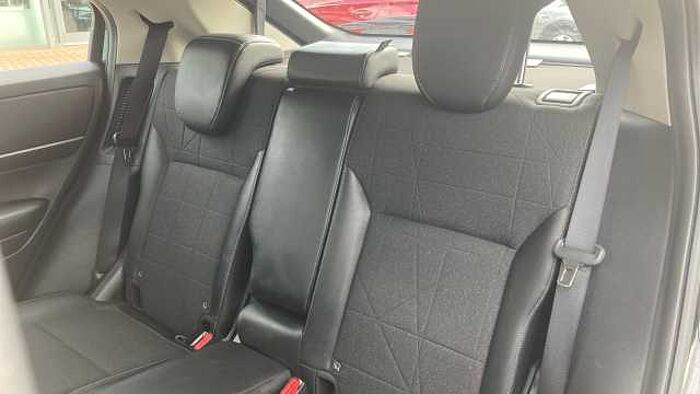 Honda HR-V 1.5 eHEV Advance 5dr CVT Hybrid Hatchback 