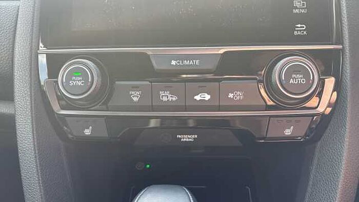 Honda Civic 1.5 VTEC Turbo Prestige 5dr CVT Petrol Hatchback 