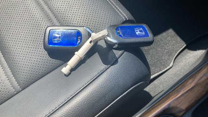 Honda CR-V 2.0 i-MMD Hybrid SR 2WD 5dr eCVT Hybrid Estate 