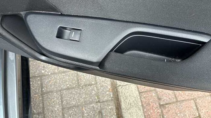 Honda Civic 1.5 VTEC Turbo Sport 5dr Petrol Hatchback 