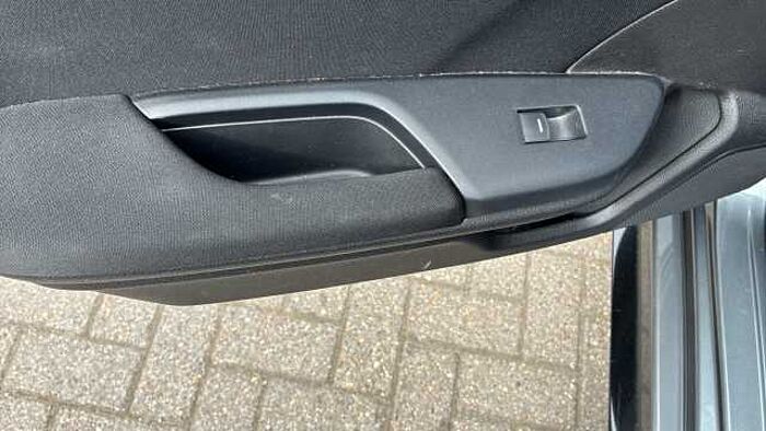 Honda Civic 1.5 VTEC Turbo Sport 5dr Petrol Hatchback 