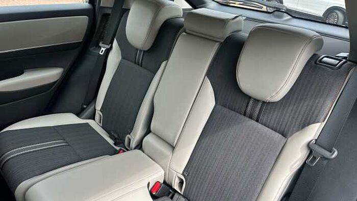 Honda HR-V 1.5 eHEV Advance Style 5dr CVT Hybrid Hatchback 