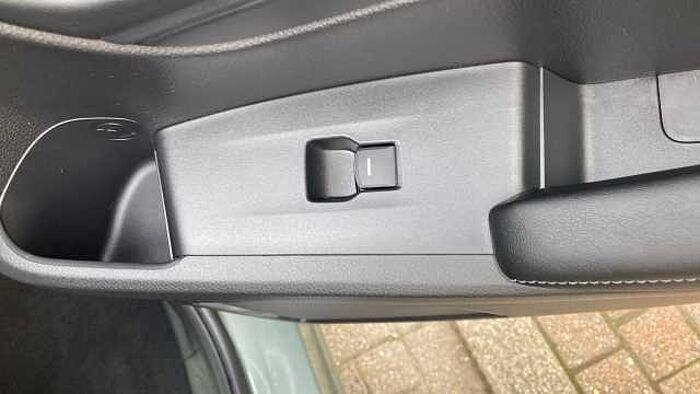 Honda HR-V 1.5 eHEV Elegance 5dr CVT Hybrid Hatchback 